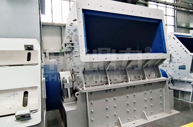 方箱破碎機(jī)