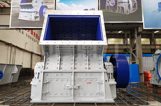 箱式碎石機(jī)工作原理