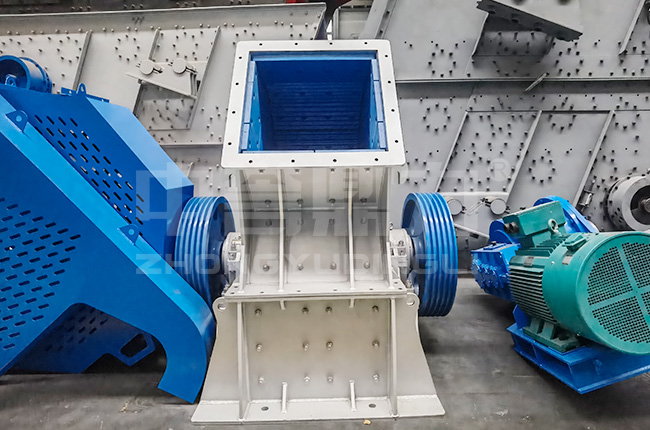 大型重錘式破碎機(jī)