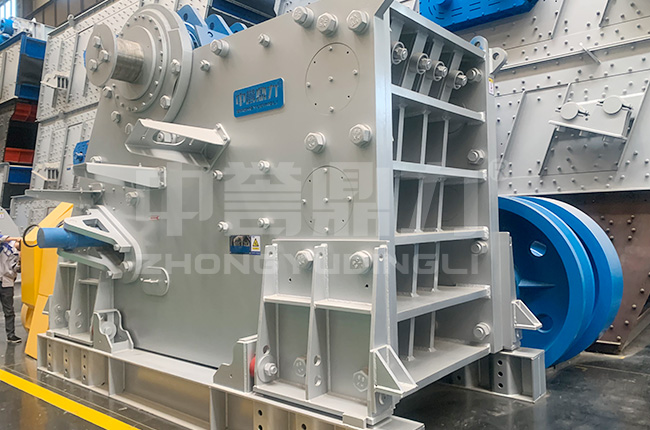 鄂式破石機(jī)