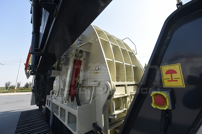 移動(dòng)破碎篩分一體機(jī)有哪些系統(tǒng) 移動(dòng)破碎篩分一體機(jī)有哪些系統(tǒng)