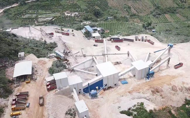 �V���ӳ��ծa(ch��n)8000���h(hu��n)��ɰʯ�������a(ch��n)��