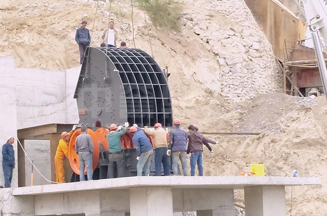 �ծa(ch��n)8000��ʯ�����a(ch��n)��