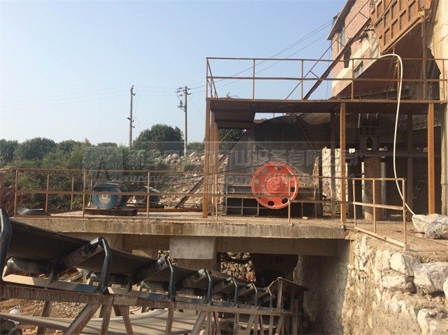 河南錘式破碎機在處理石灰石方面的優(yōu)勢