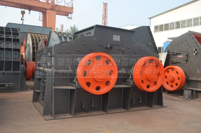 ��ɰ�C�l(f��)չڅ��