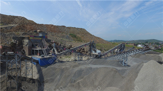 時(shí)產(chǎn)1000-1600噸的砂石生產(chǎn)線