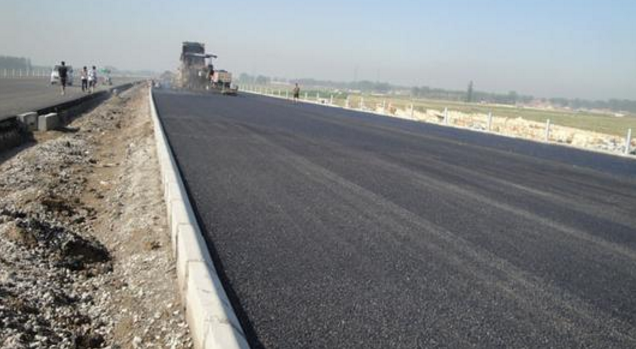 ɰʯ�|�Ӹ��ܶȡ��Ѻ�ˮ��һ��������