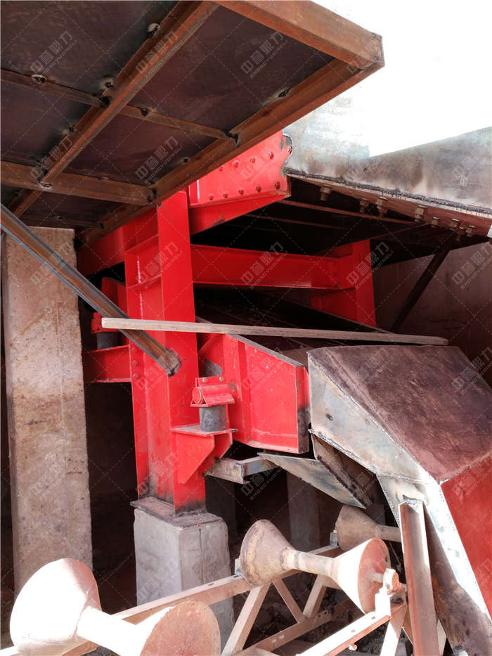 ِ�Rˮ���D�Ͱl(f��)չɰʯ�����ИI(y��)