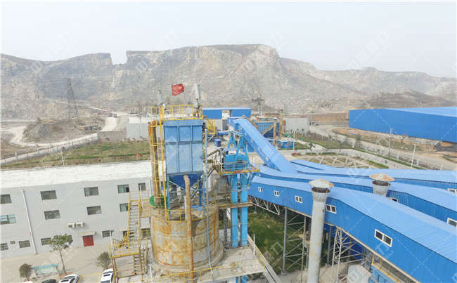 智能制砂生產(chǎn)線密閉封裝除塵現(xiàn)場(chǎng)圖