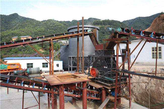 人工制砂生產(chǎn)線滿(mǎn)足人工砂的需求穩(wěn)步推進(jìn)