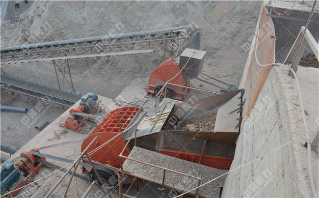 一套碎石機大概多少錢