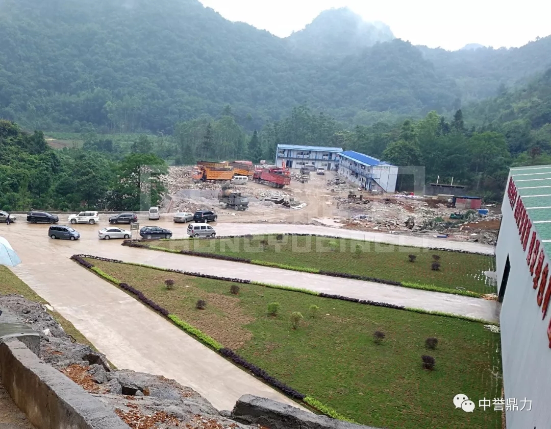 桂林市砂石骨料環(huán)保生產(chǎn)線-時(shí)產(chǎn)600-800噸生產(chǎn)線