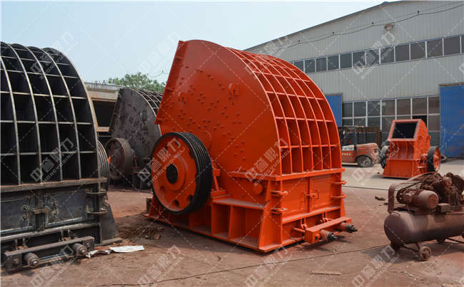 青石生產(chǎn)線破碎設(shè)備